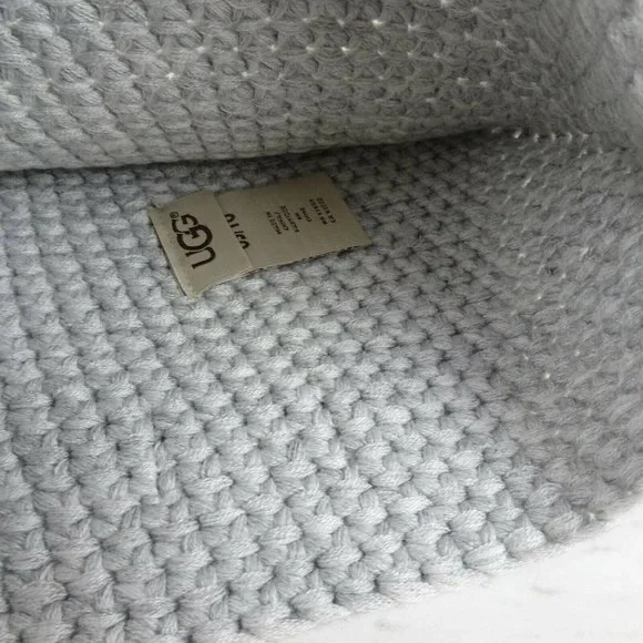 New UGG Pom Pom Knit Beanie Women's Men's Unisex Wool-Blend Logo OS Heather Grey - Picture 7 of 10